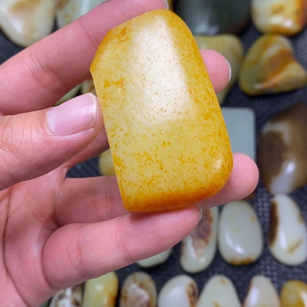 子***爸定制和田玉未镶嵌和田玉