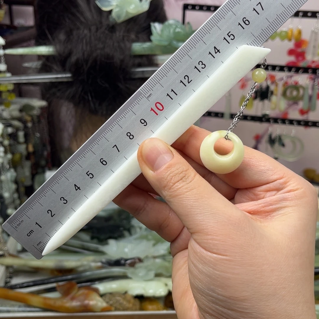 岫玉未镶嵌发饰长度16厘米左右