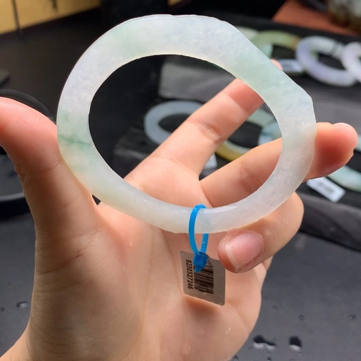 定制翡翠冰条条未镶嵌