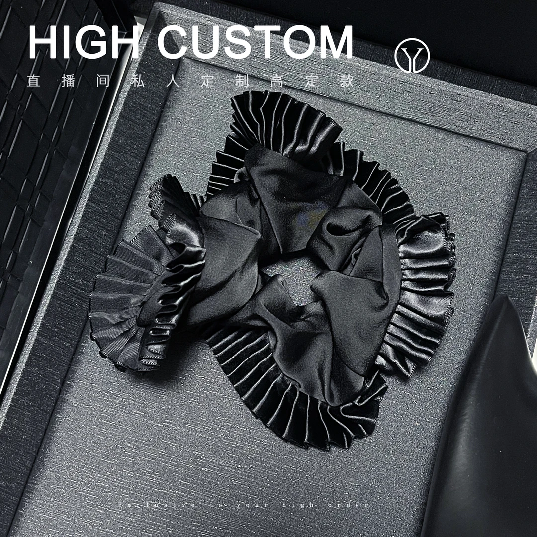 黑色褶皱边缎面发圈