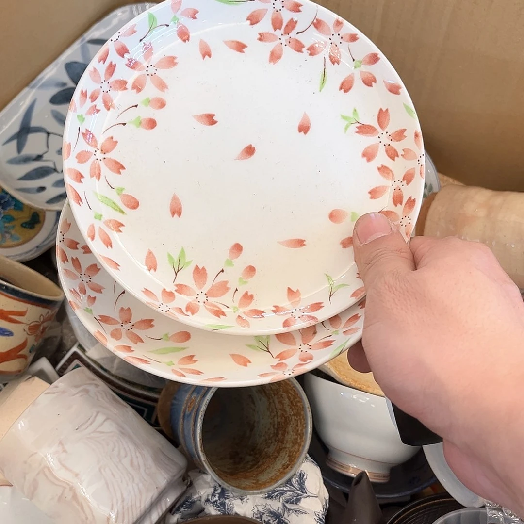 盖碗原***Y在家门口看到有的无哒我