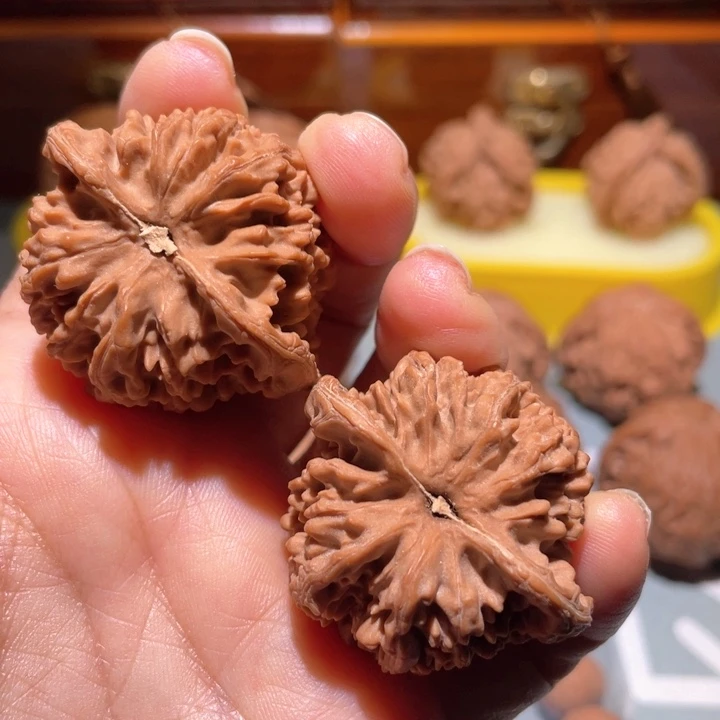 吊坠文玩核桃40满天星