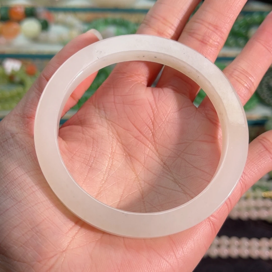 和田玉手镯未镶嵌白玉点墨60