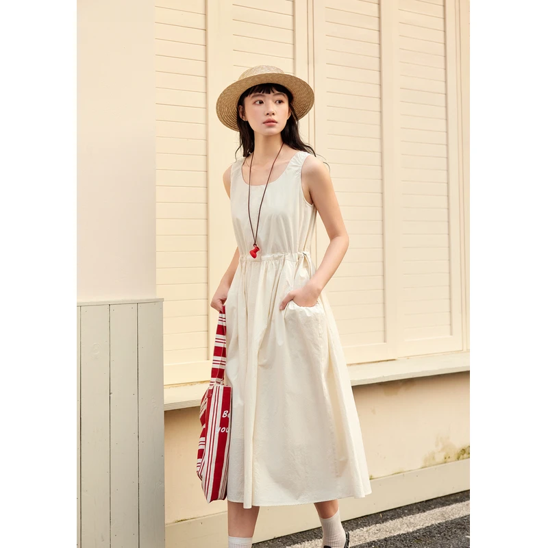 紫涵法式连衣裙女2025年夏新款气质简约牛筋收腰a字裙Z5Z04AS805