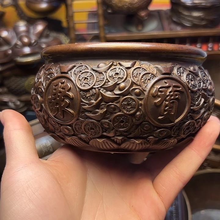 精美铜器批发档口