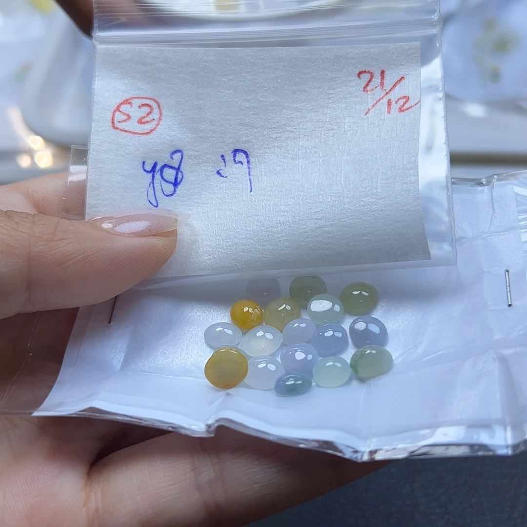 定制翡翠未镶嵌翡翠