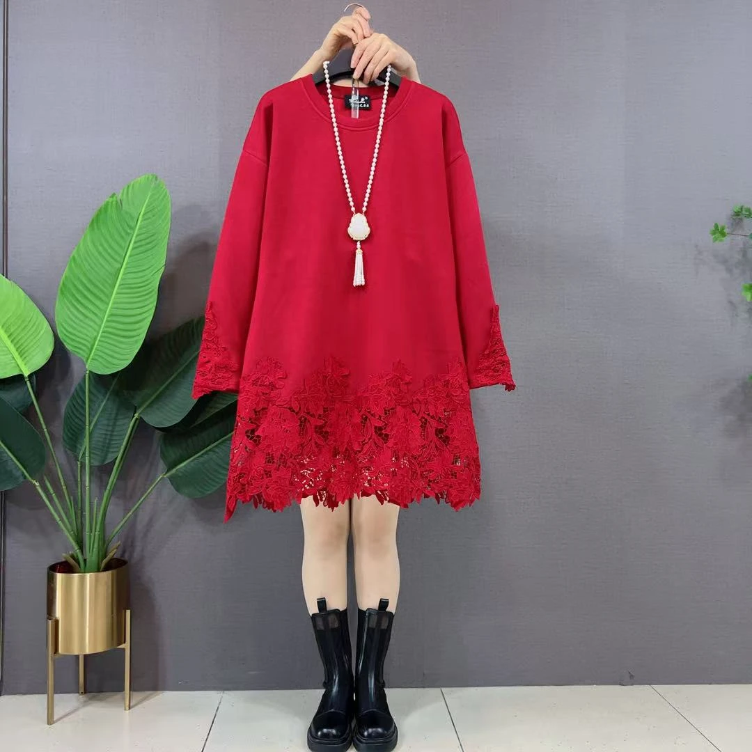 欧货蕾丝拼接长袖洋气t恤女新款秋冬圆领百搭遮肉打底衫内搭上衣