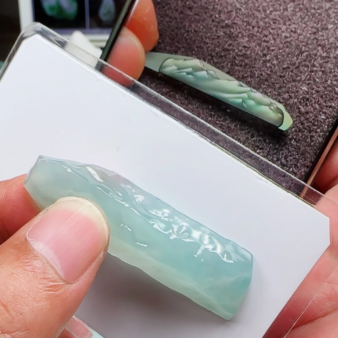 定制翡翠未镶嵌缅甸天然A货翡翠含老师工艺