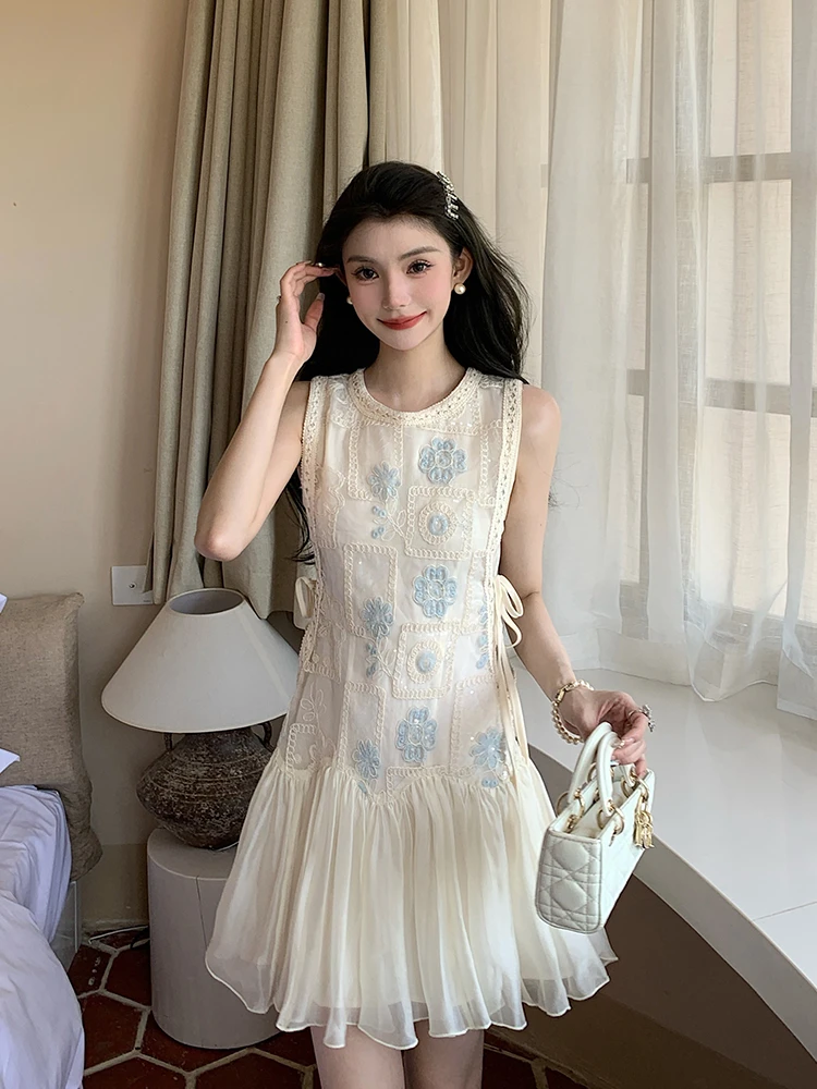 薇宝儿塔塔-【 云蓝水谣】夏季新款法式气质甜美无袖连衣裙53685Q
