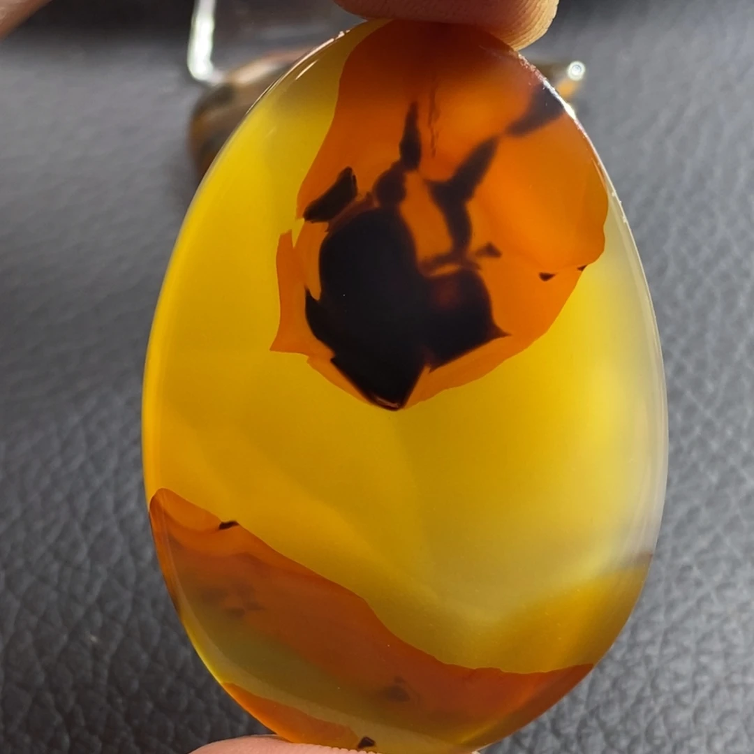 玛瑙/玉髓颈饰未镶嵌天*