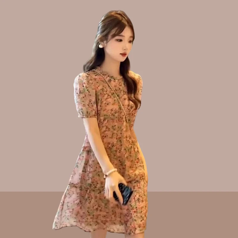 法式夏日粉色碎花连衣裙女夏季2025新款高端精致好看小个子中裙子
