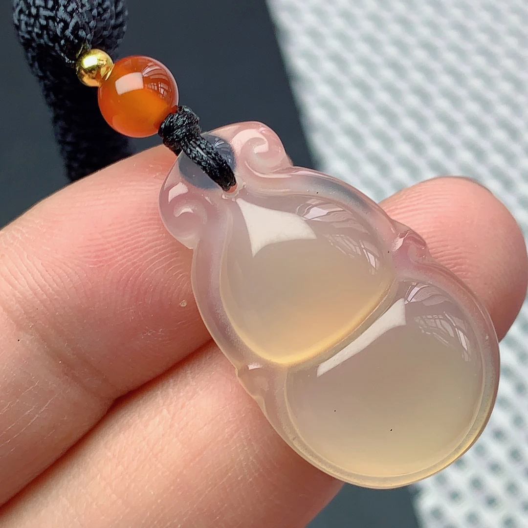 天然玛瑙俏色葫芦吊坠32.7/18.8/7.8mm