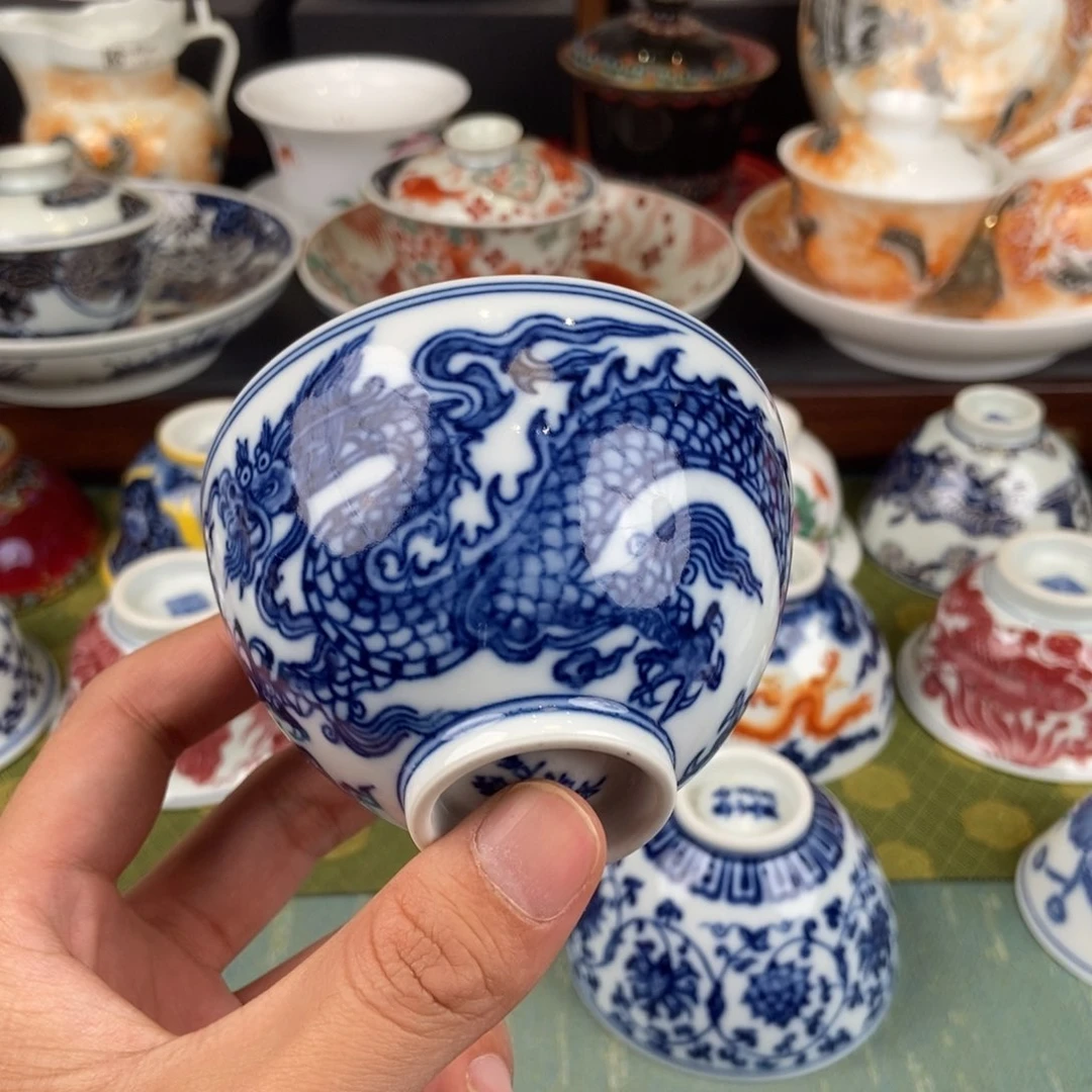 陶瓷的设计师是一个