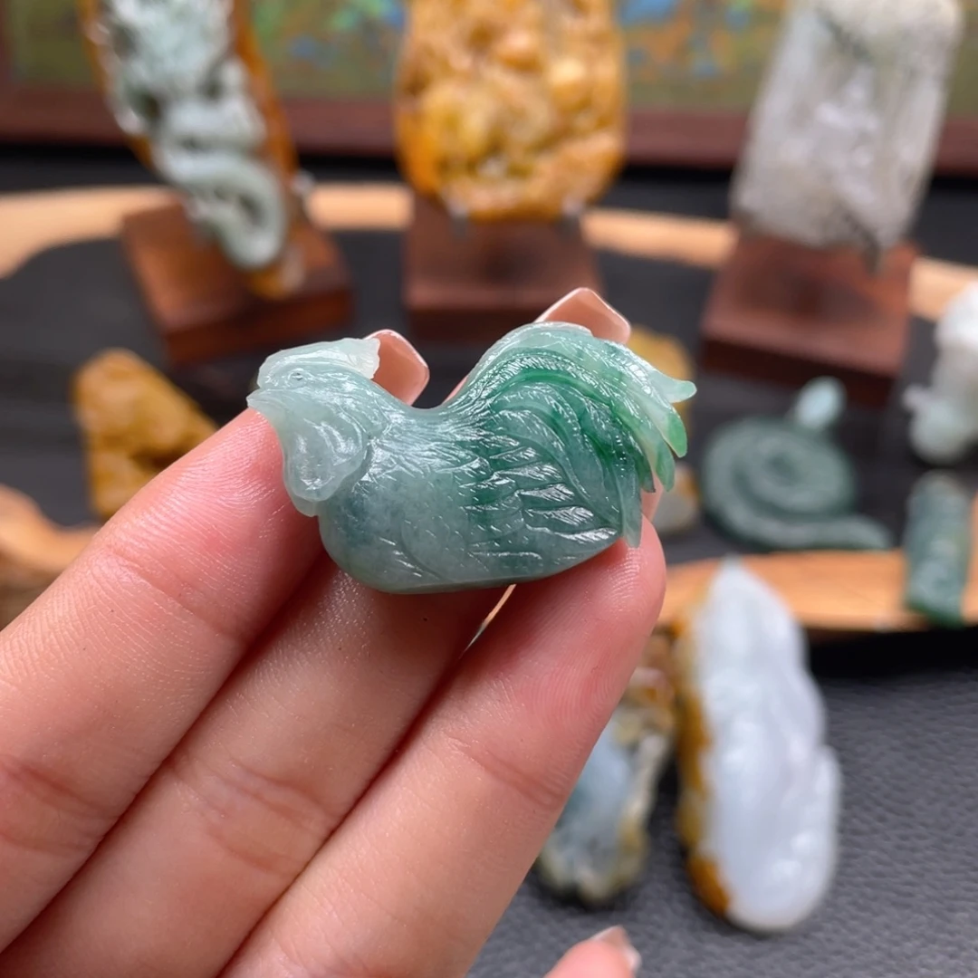 定制翡翠未镶嵌翡翠