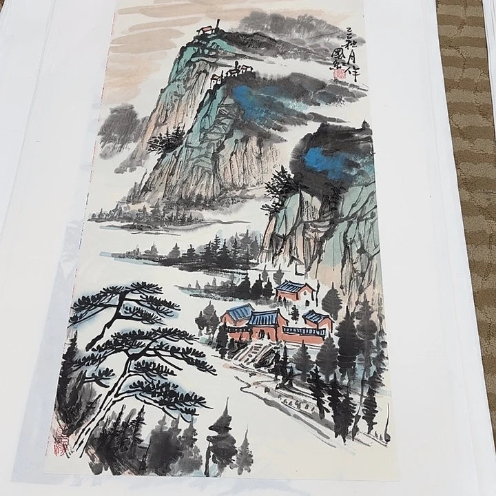 国画花鸟的翅膀和翅膀是一样