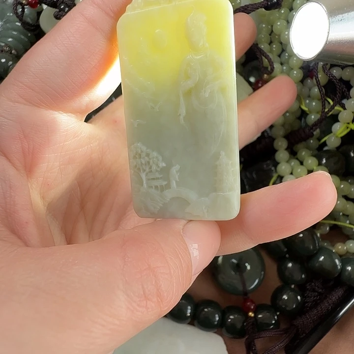 和田玉未镶嵌颈饰