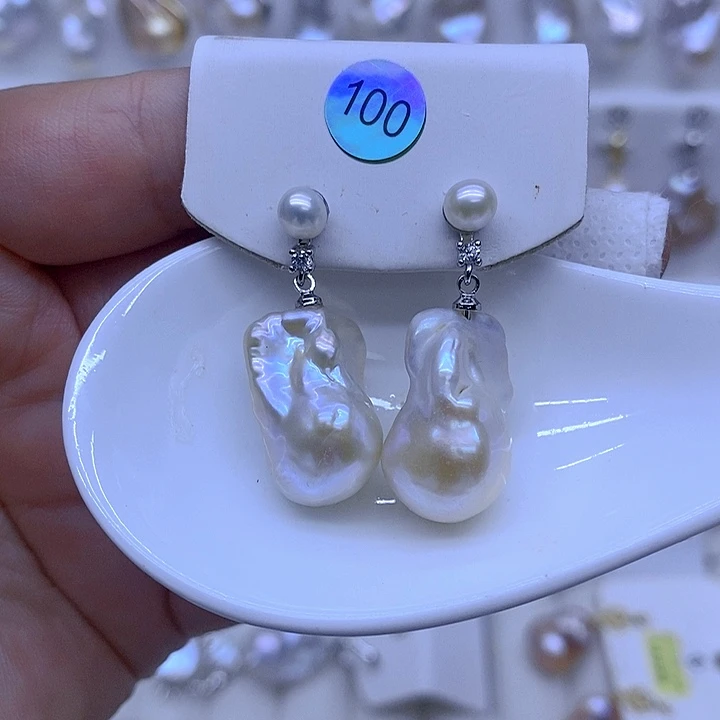 未镶嵌颈饰淡水珍珠