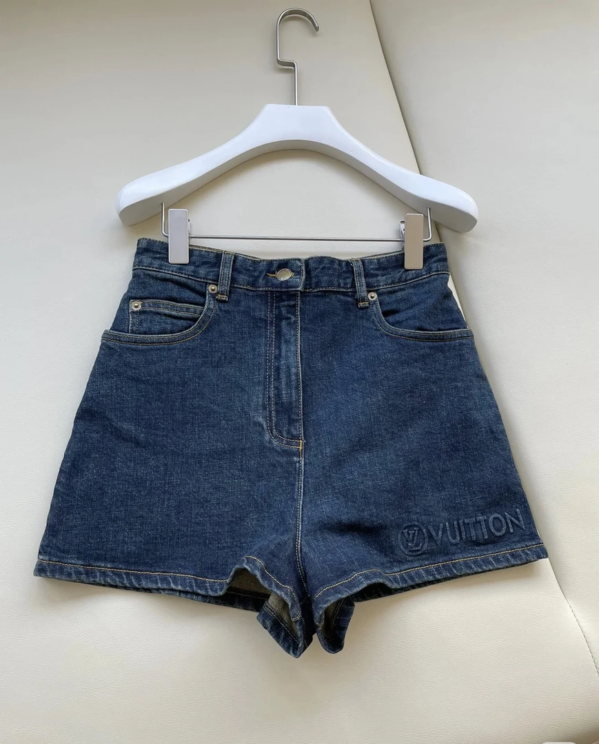 95新 LouisVuitton/路易威登 Tsan0288/经典款牛仔短款/尺码40