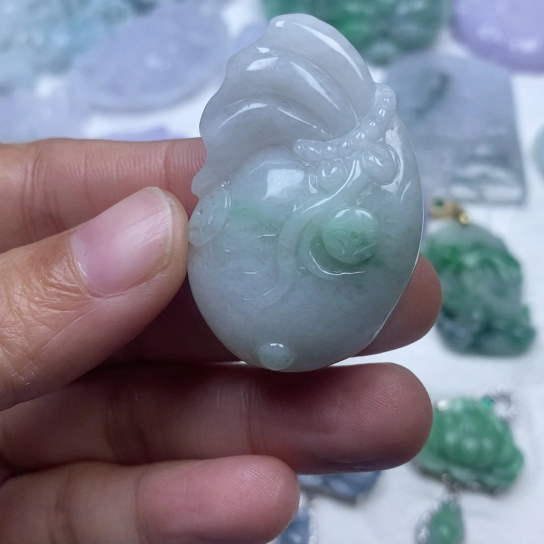 颈饰未镶嵌翡翠翡翠
