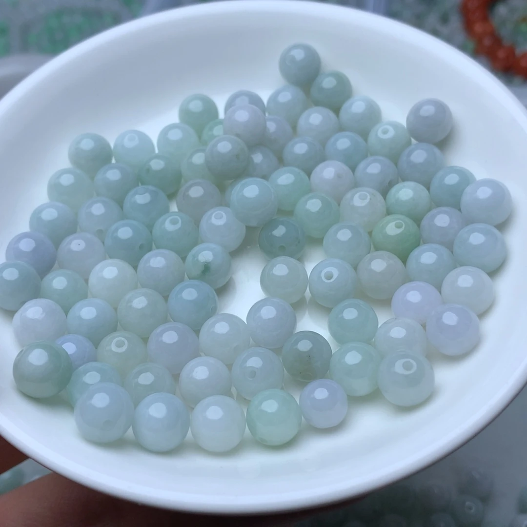 翡翠散珠卡7.8冰绿白50个