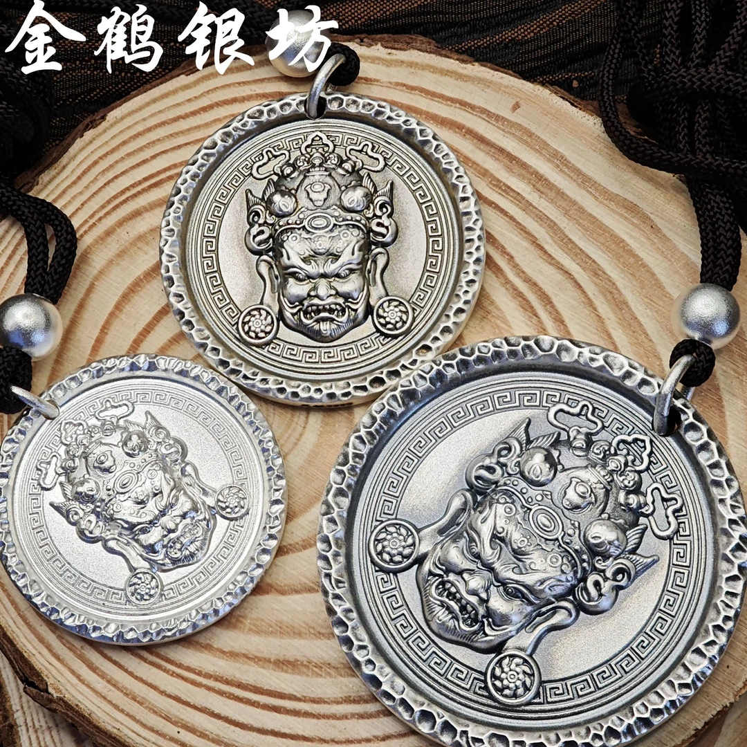 足银银制品 足银9999绿财神时尚复古双面银色民族风实心做旧雕刻