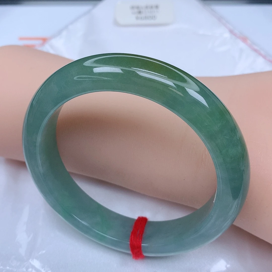 【闪购商品】未镶嵌手镯翡翠，56