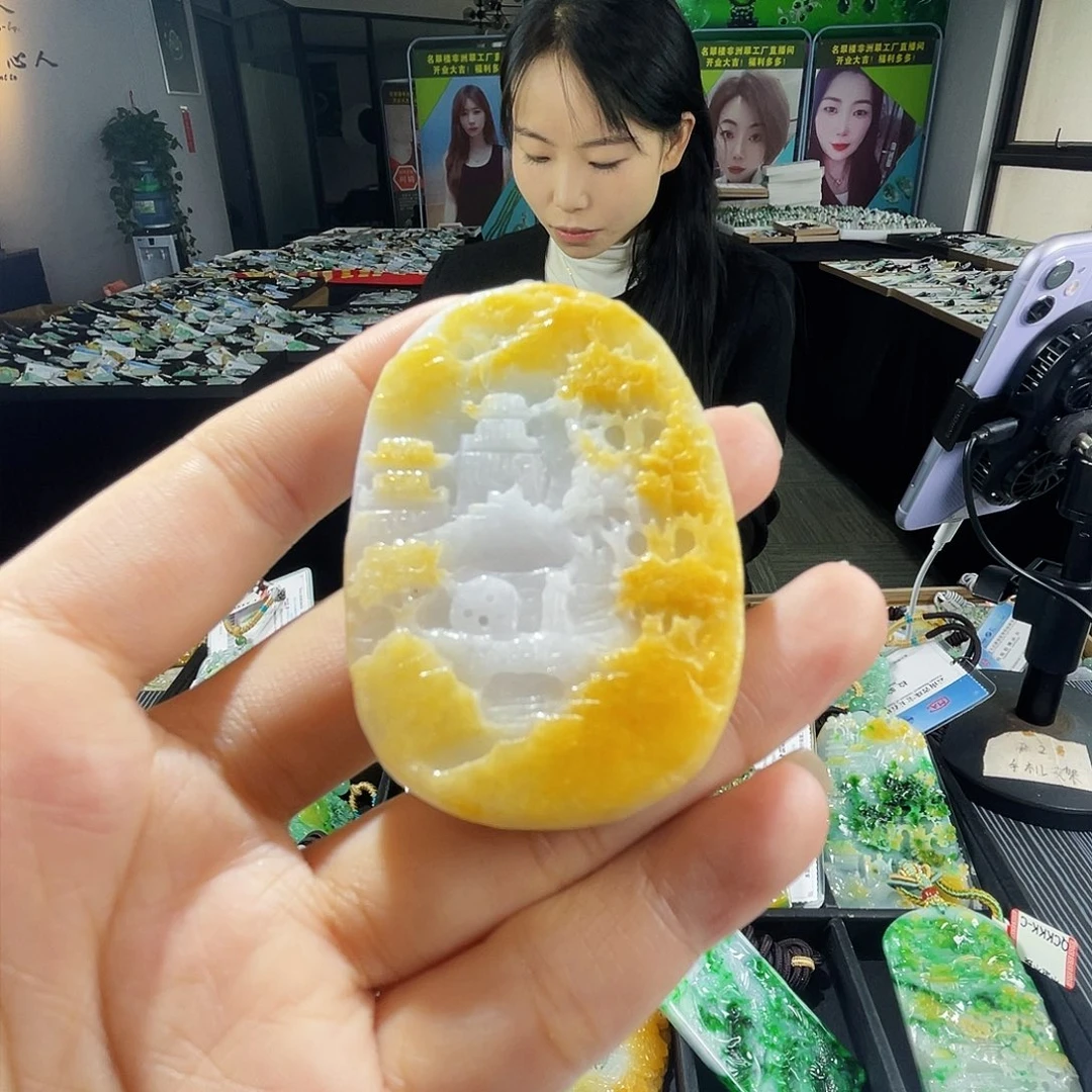 颈饰未镶嵌翡翠一