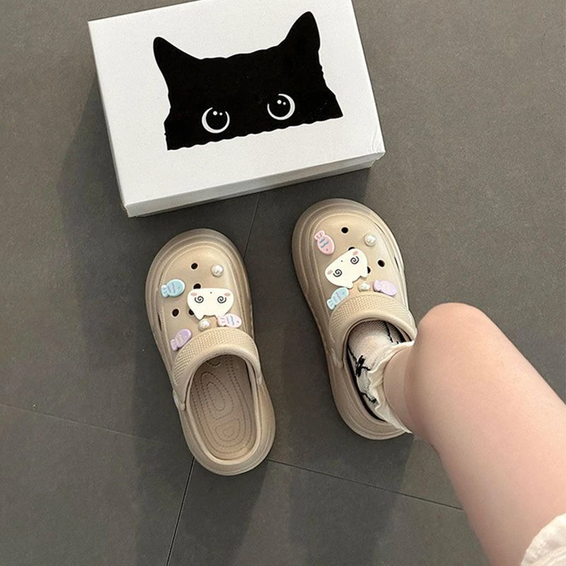 厚底休闲可爱卡通小猫小鱼洞洞鞋女2025年夏季包头凉拖鞋半拖鞋潮