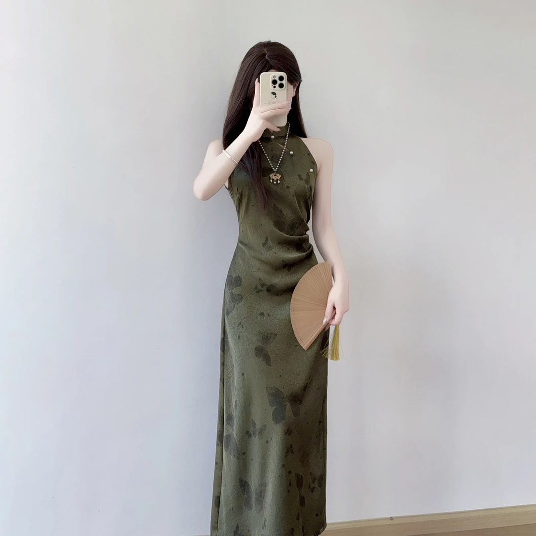 汀玥苓新中式旗袍2025新款高端后开叉挂脖连衣裙改良国风成人礼服