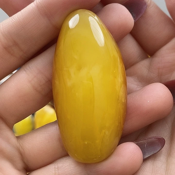 琥珀颈饰未镶嵌吊坠