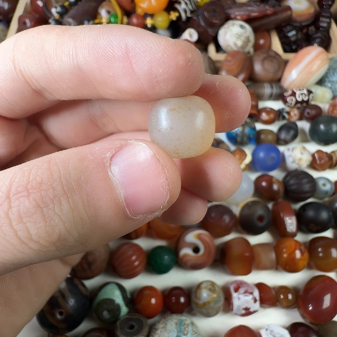 玛瑙/玉髓未镶嵌纯天然玛瑙珠子