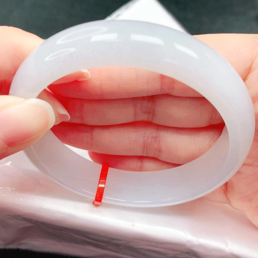 翡翠未镶嵌手镯58圈