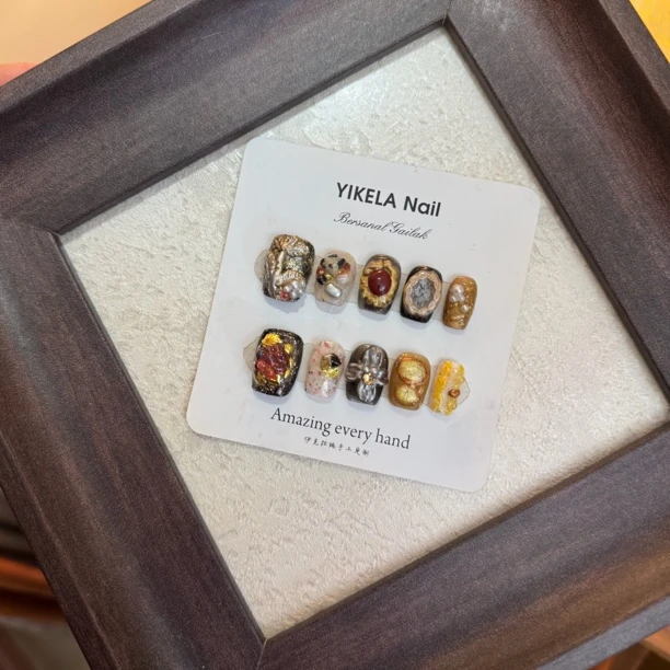 （醉石）伊克拉纯手工ins风小众设计气质显白穿戴美甲