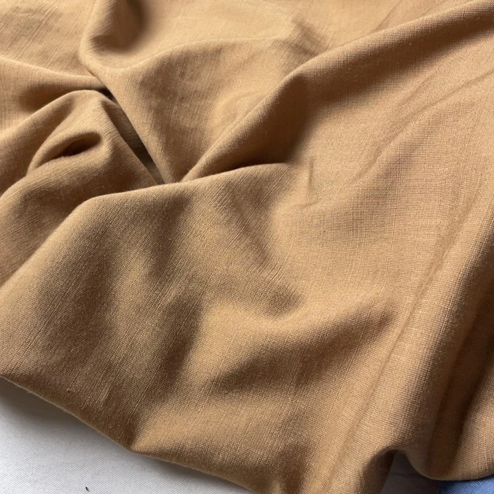卡其色棉麻3米。