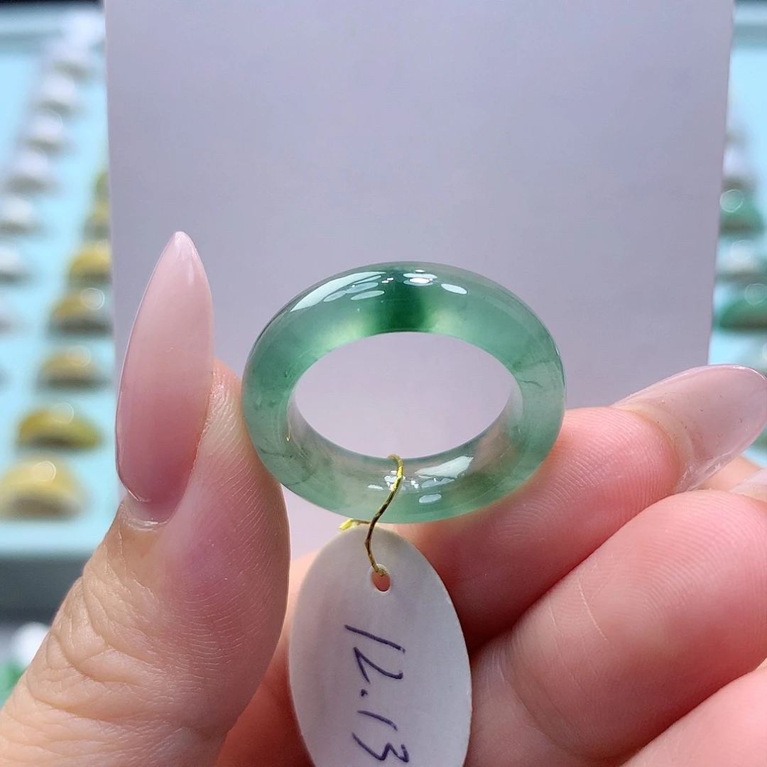 未镶嵌戒指翡翠12圈