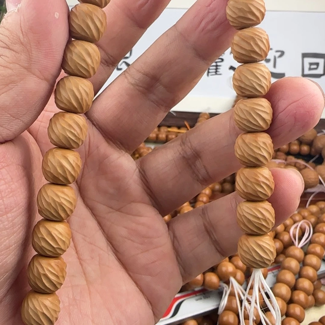 猴头核桃手串昵***置云锦