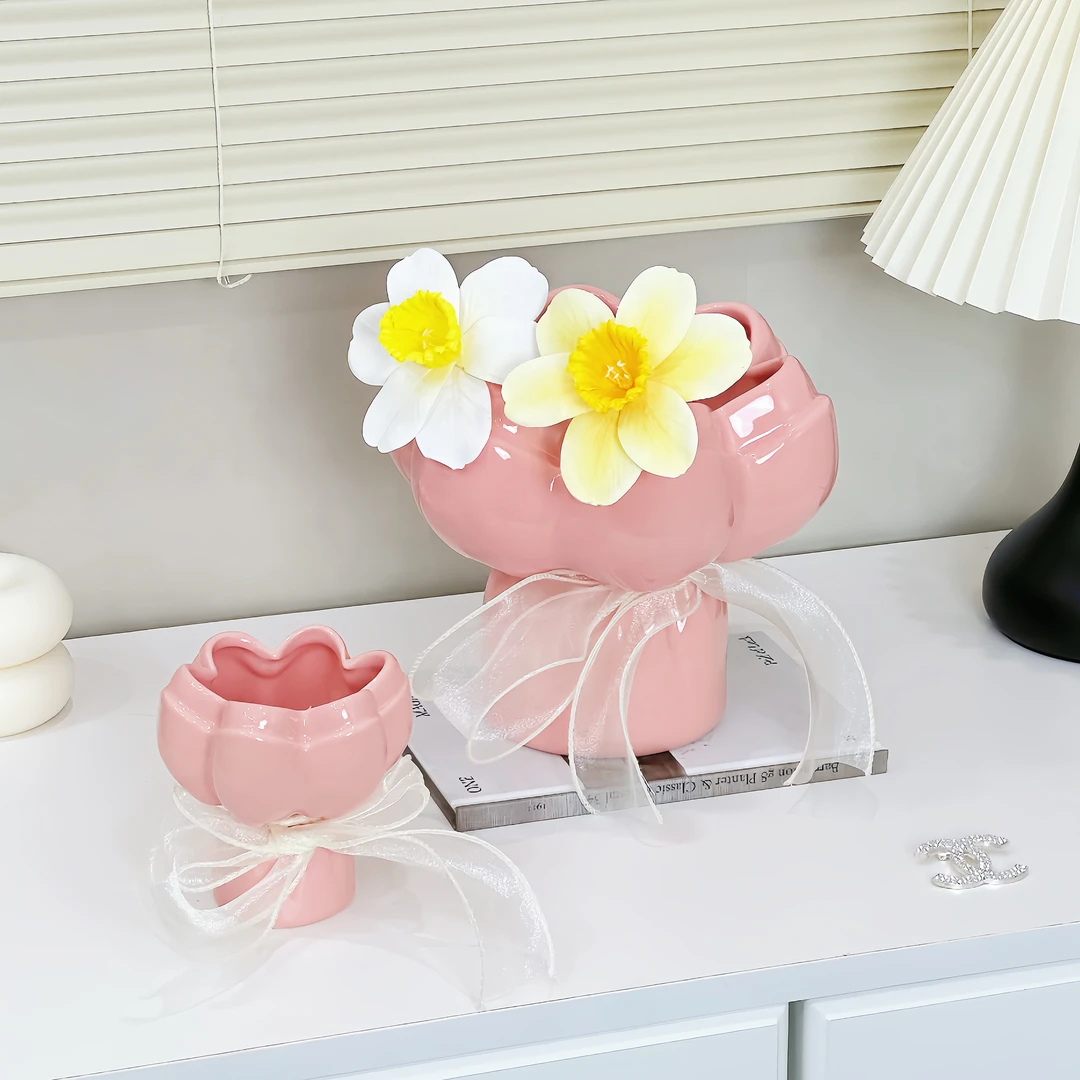 ins风莲花花瓶家用客厅装饰瓶子插花鲜花陶瓷花器高颜值装饰摆件