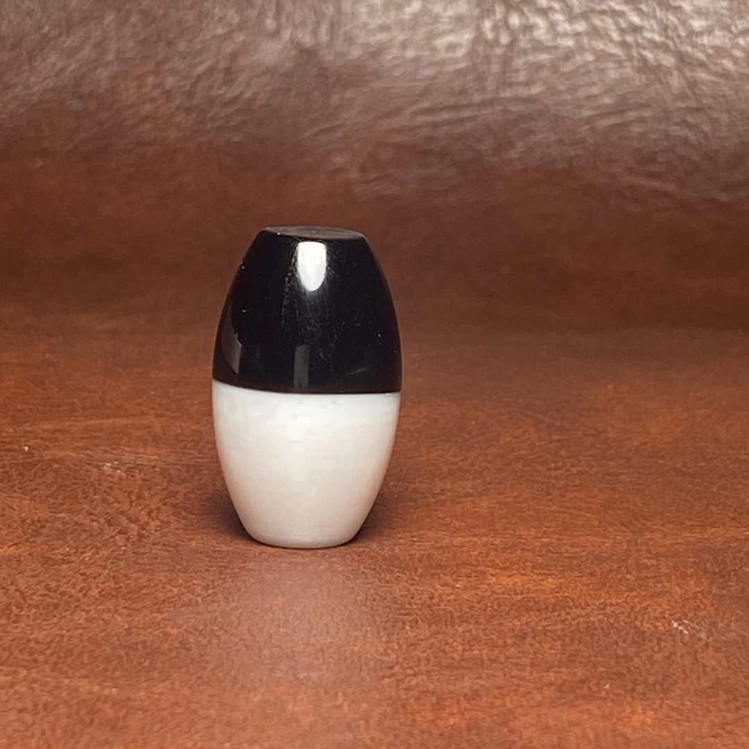 天然药师玛瑙吊坠 精品黑白药师缠丝玛瑙玉髓珠子 尺寸24.5/15