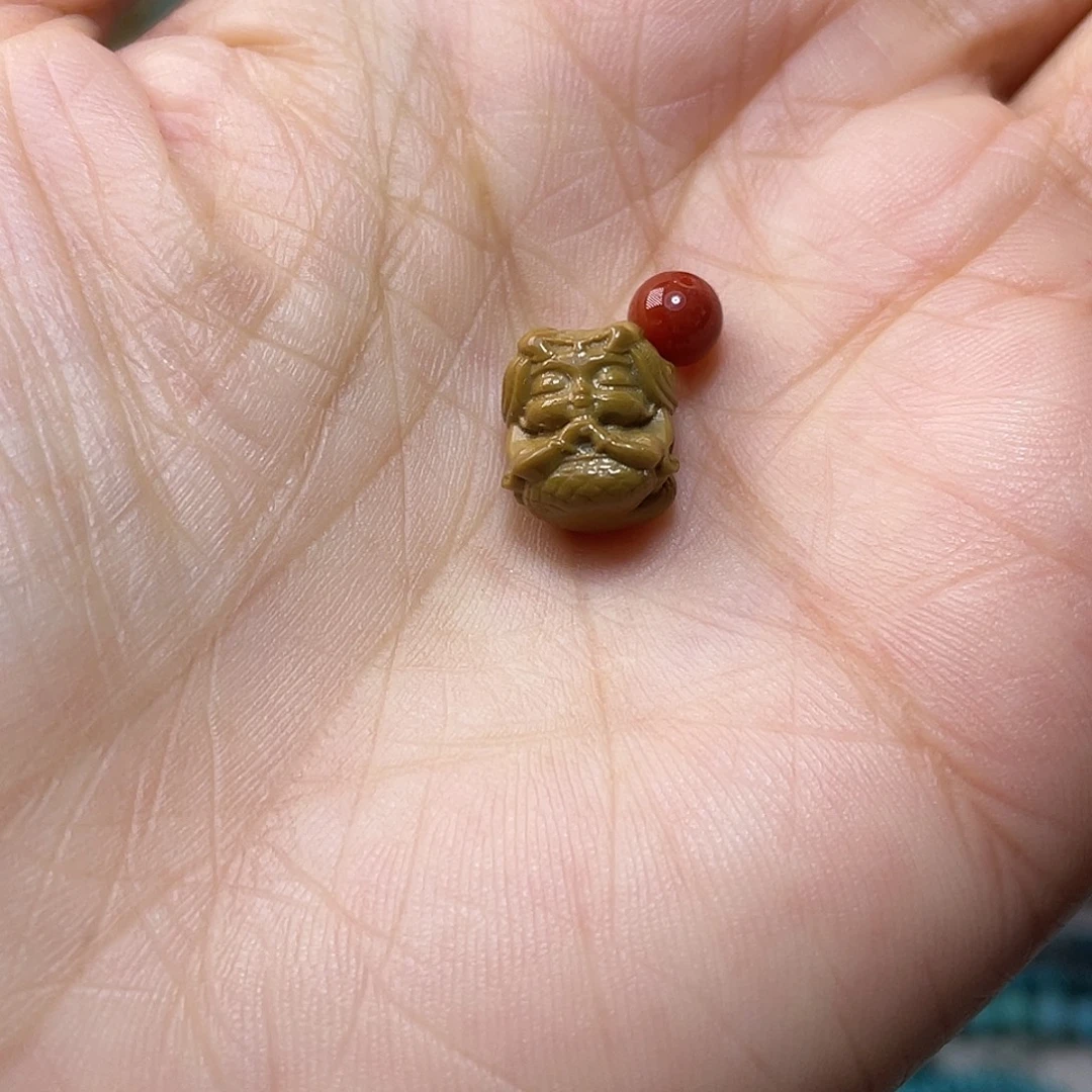 南红玛瑙未镶嵌配饰