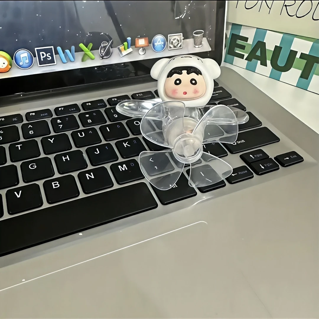 蜡笔小新风能发光小飞机七彩自行车车载装饰摆件电动车小风车旋转