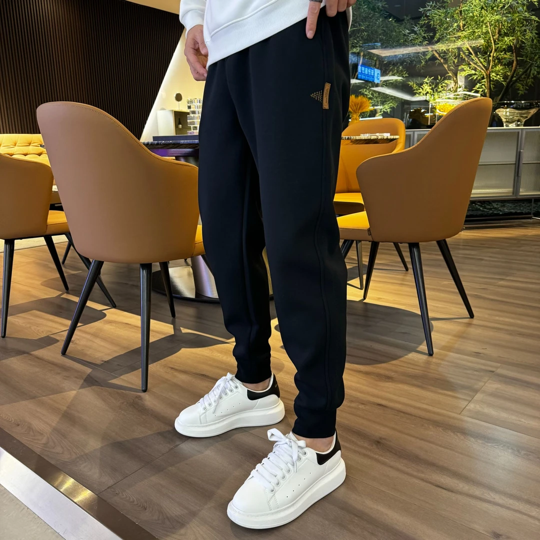 2115新款高端品质男士休闲裤面料柔软卫裤百搭显腿长秋冬男裤裤子