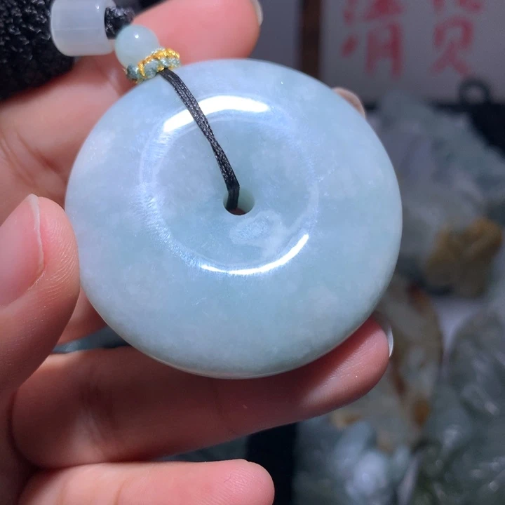 翡翠未镶嵌颈饰保真天然A货翡翠