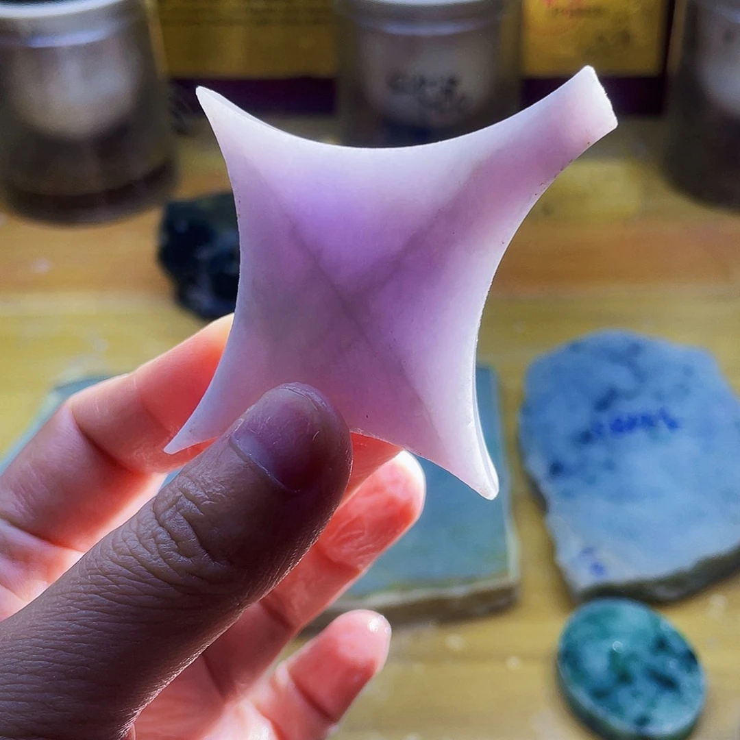翡翠未镶嵌颈饰毛料25