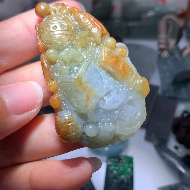 翡翠颈饰未镶嵌保真天然A货翡翠