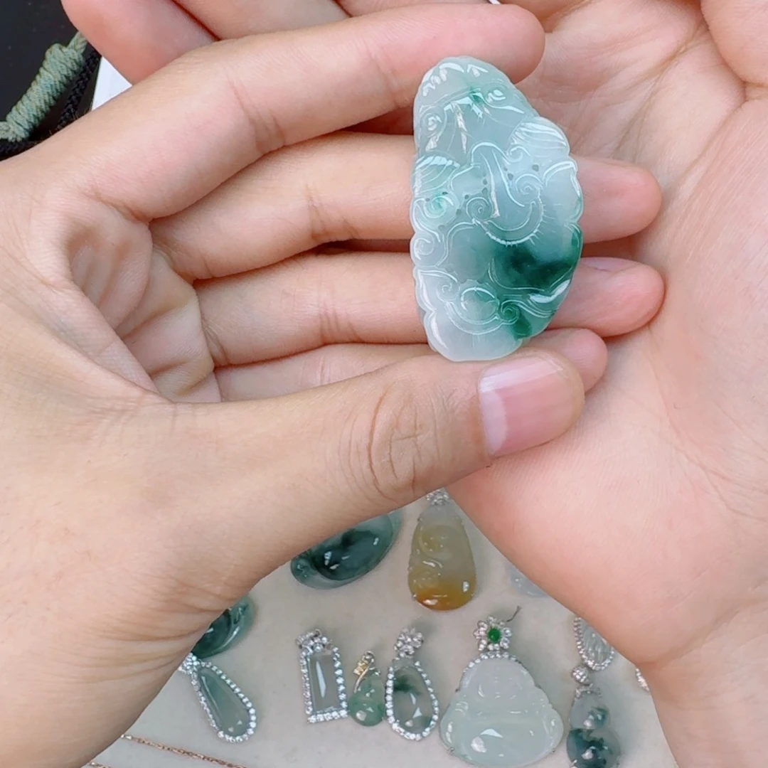 翡翠未镶嵌颈饰?*五2222222222