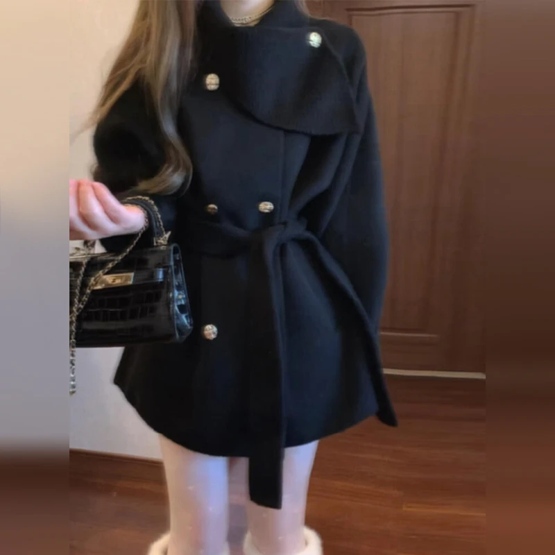 黑色高级感千金风毛呢外套女秋冬季2025新款爆款韩系正肩加厚大衣