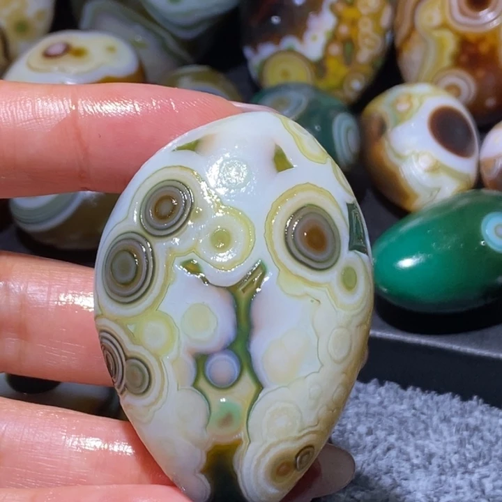 玛瑙/玉髓未镶嵌珠宝奇石3