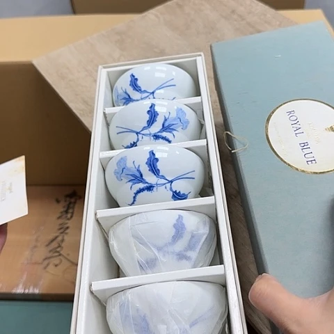 我**觉瓷器。瓷器。瓷器。