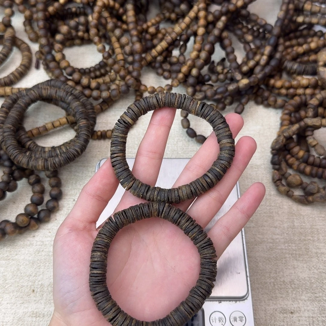 沉香碎屑沉香+沉水卡8片片珠单圈