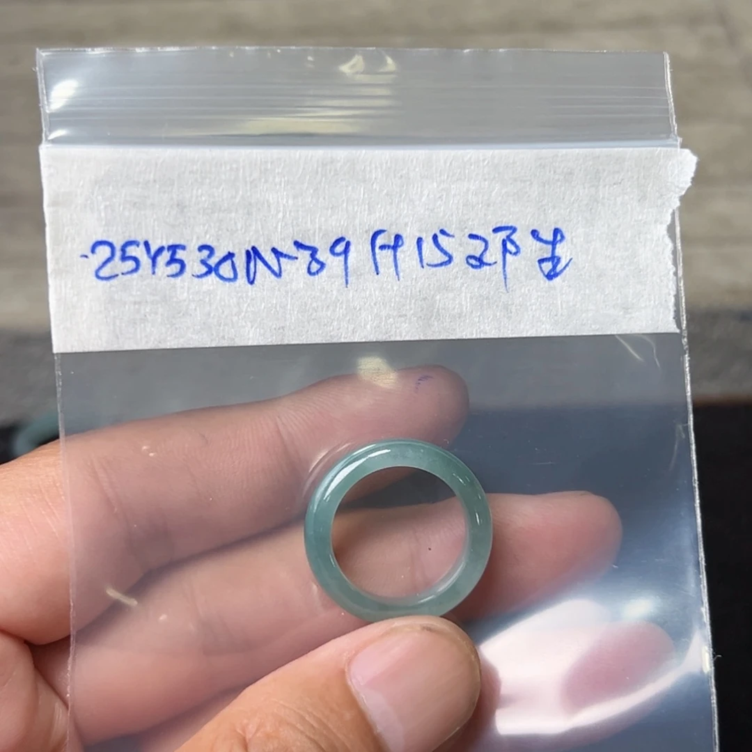 定制翡翠未镶嵌邓*